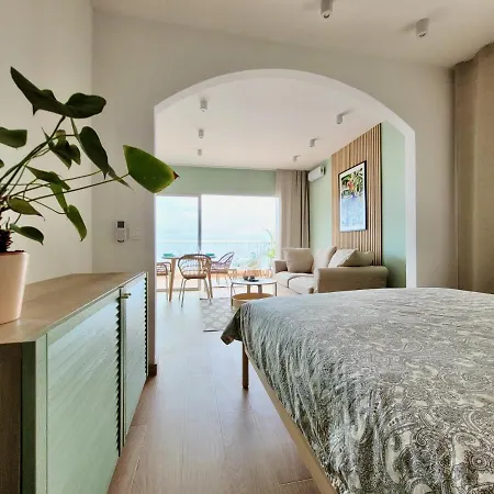 Ocean Blue アパート *